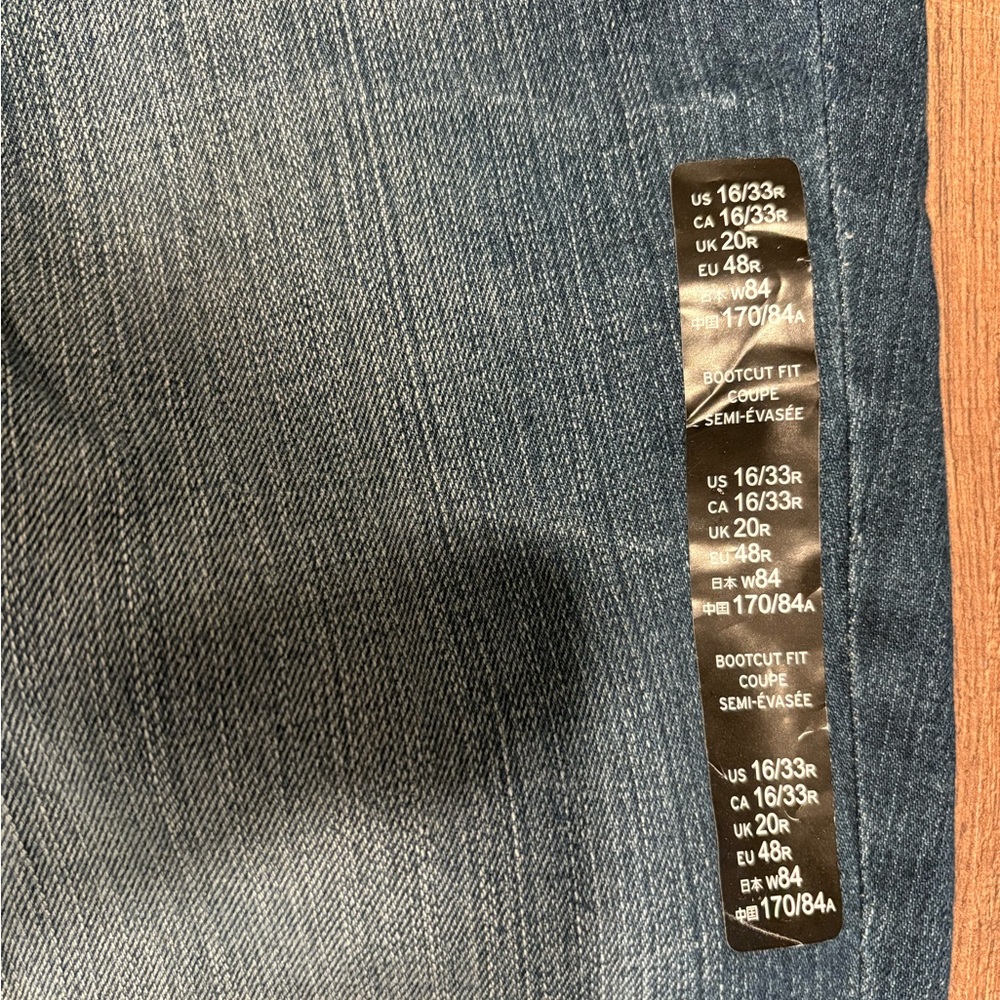 GAP Women's low-rise Bootcut fit dark wash Blue Jeans size 16/33R retail $54.99 - Picture 4 of 9